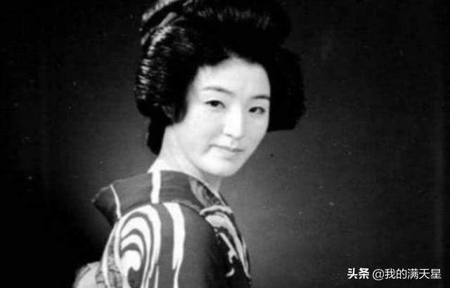 中国军人娶了20岁的日本女战俘，40年后，才知道妻子身家千亿