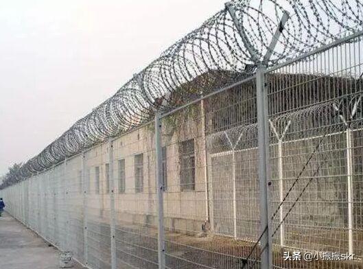 《野史》世界上最大的监狱，没有围栏却没人逃跑