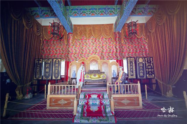 当代新疆境内规模最大建筑最宏伟宫廷建筑，西域小故宫哈密回王府