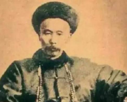 清朝时收复新疆无人出战，69岁左宗棠为何短时间能做到？