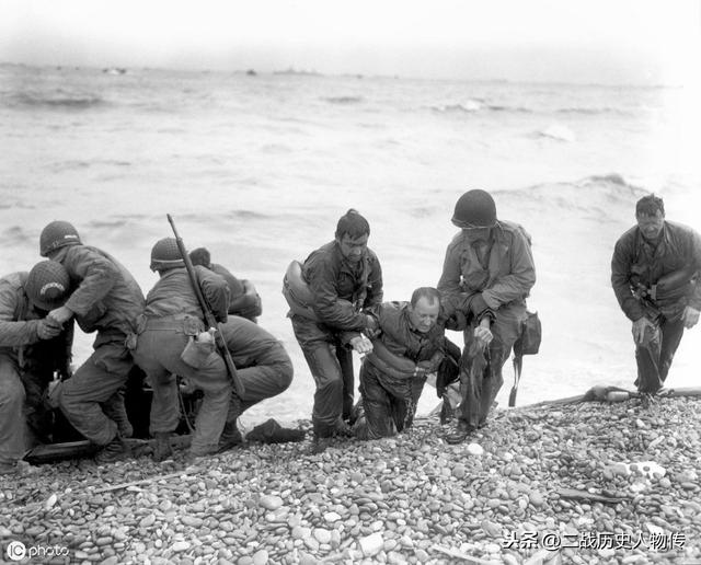 《62号哨所-回忆1944年6月6日的奥哈马海滩》纳粹屠夫的真实回忆